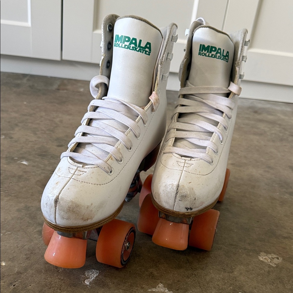 Impala Women’s White Roller Skates with Peach Wheels